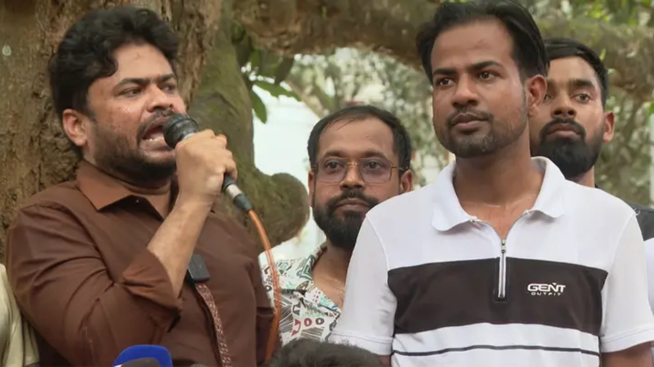 ছাত্রলীগ নেতাকর্মীদের ধরিয়ে দিলে ১০ হাজার টাকা পুরস্কার ঘোষণা