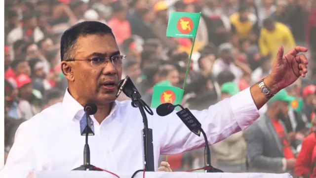 রাজধানীর তিন বাস টার্মিনালের ডিপো সরানোর নির্দেশ প্রধানমন্ত্রীর