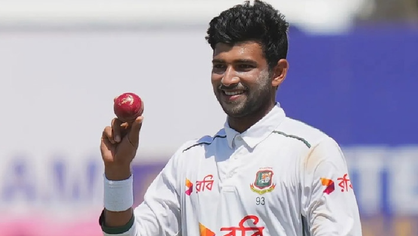 ক্রিকেটার নাঈম হাসানকে সিএনজি থেকে নামিয়ে মারধর, থানায় হেনস্তা; পুলিশের তিন সদস্য প্রত্যাহার