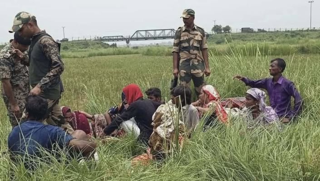 পুশ ইন ঠেকাতে সীমান্তে ৬০ হাজার বিজিবি মোতায়েন