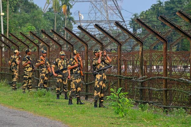 ফের লালমনিরহাটের আমঝোল সীমান্তে বিএসএফের গুলিতে বাংলাদেশি নিহত