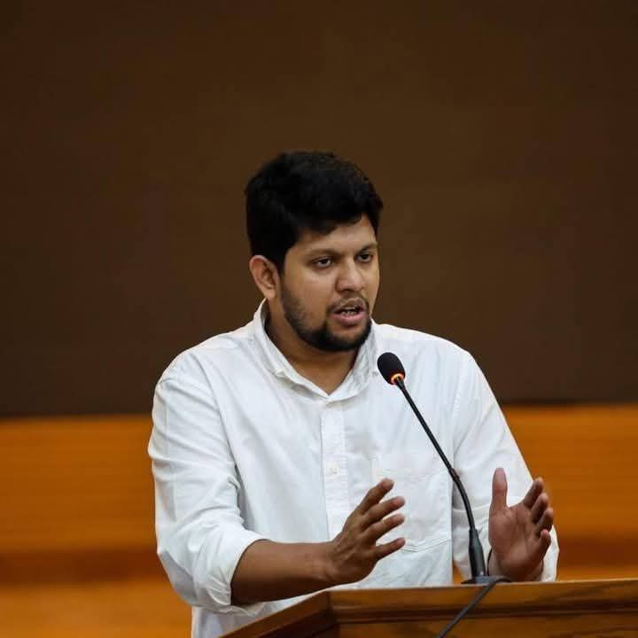 ‘ব্যক্তিগত আক্রমণ বন্ধ হোক, নীতিগত বিতর্কে ফিরতে হবে’—ফেসবুক পোস্টে মাহফুজ আলম