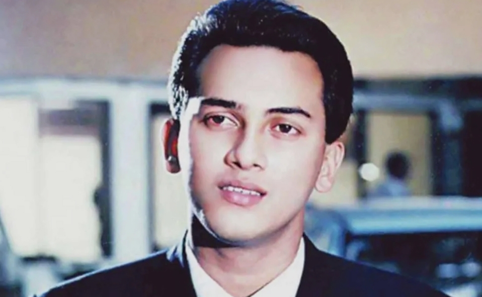 সালমান শাহ হত্যা রহস্যে নতুন মোড়: কবর থেকে লাশ উত্তোলনের নির্দেশ আদালতের।